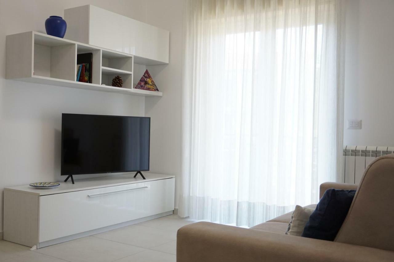 Casa Gise Apartment Ачи Кастело Екстериор снимка