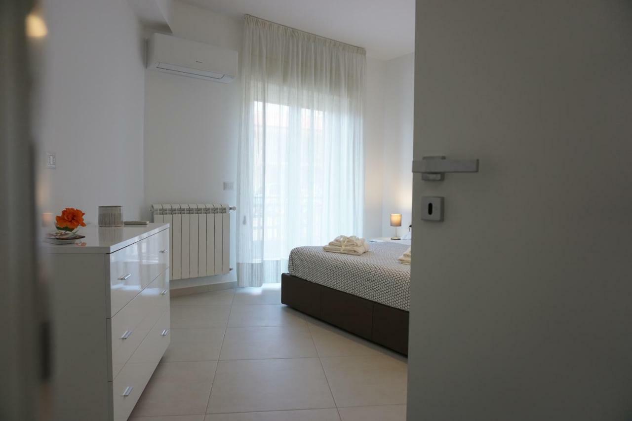 Casa Gise Apartment Ачи Кастело Екстериор снимка