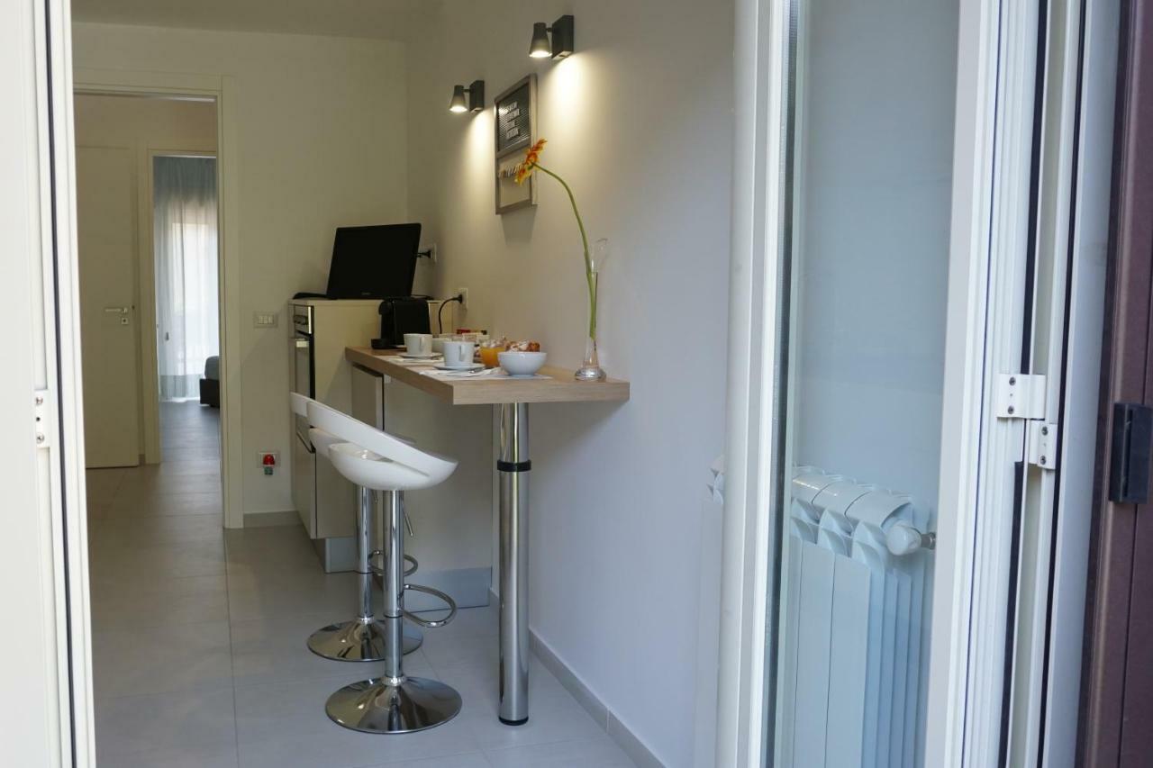 Casa Gise Apartment Ачи Кастело Екстериор снимка