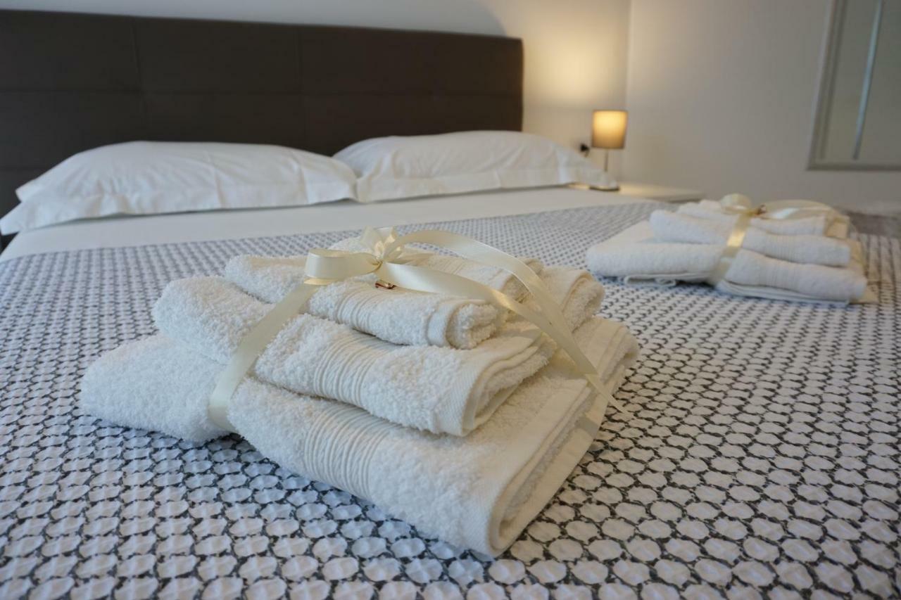 Casa Gise Apartment Ачи Кастело Екстериор снимка